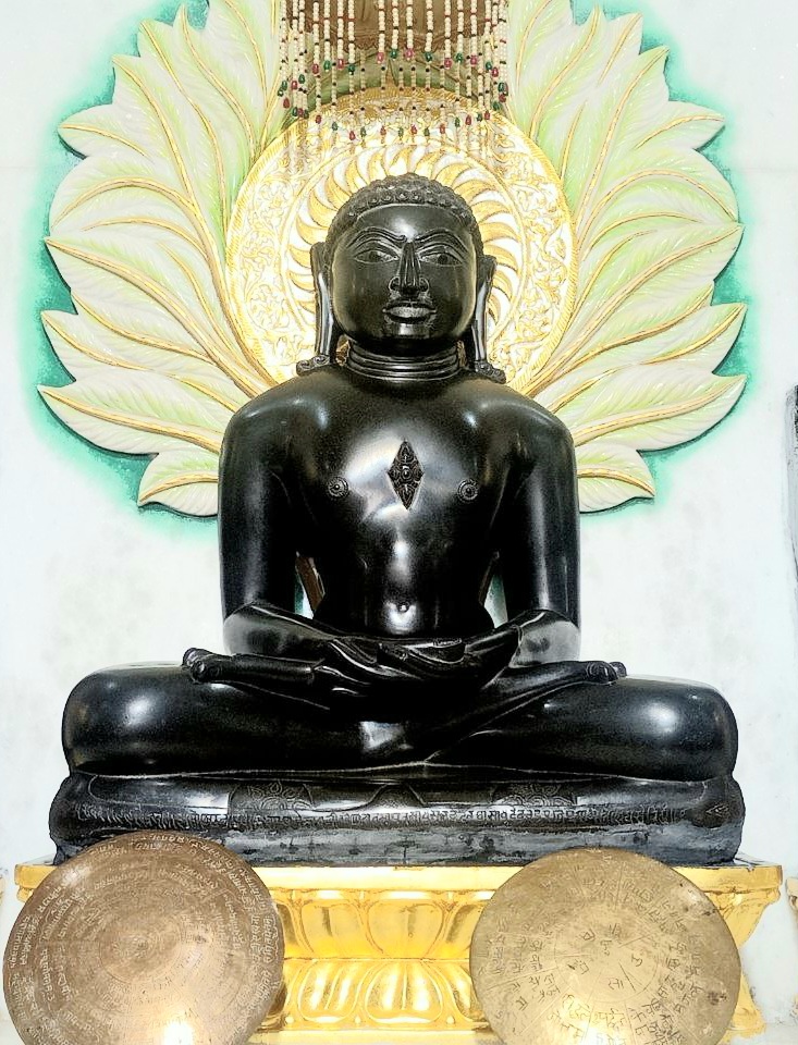 Sacred painting of Ajitanatha Bhagwan