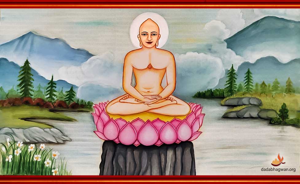 Ajitanatha Bhagwan in tranquil meditation posture